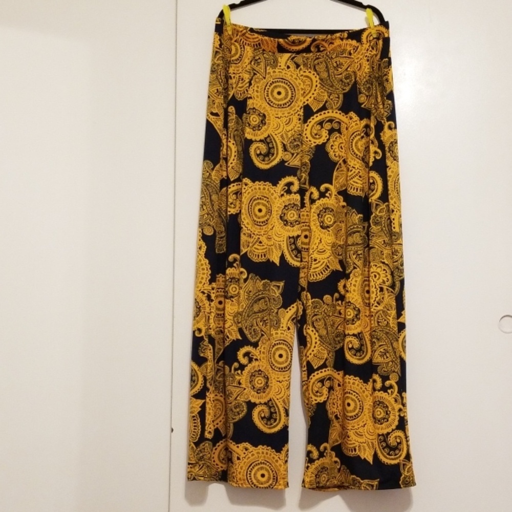 Palazzo pants with Pockets....